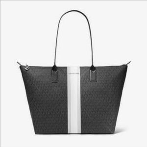 Michael Kors Large Logo Travel Tote Black